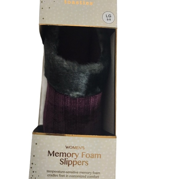 Totes Toasties Memory Foam Slippers - Picture 3 of 14